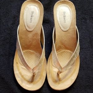 Style & Co thong wedge sandals